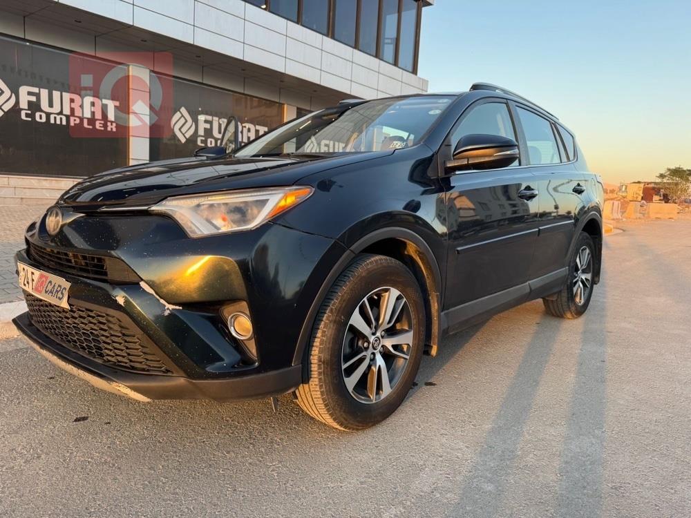 تۆیۆتا ڕاڤ 4